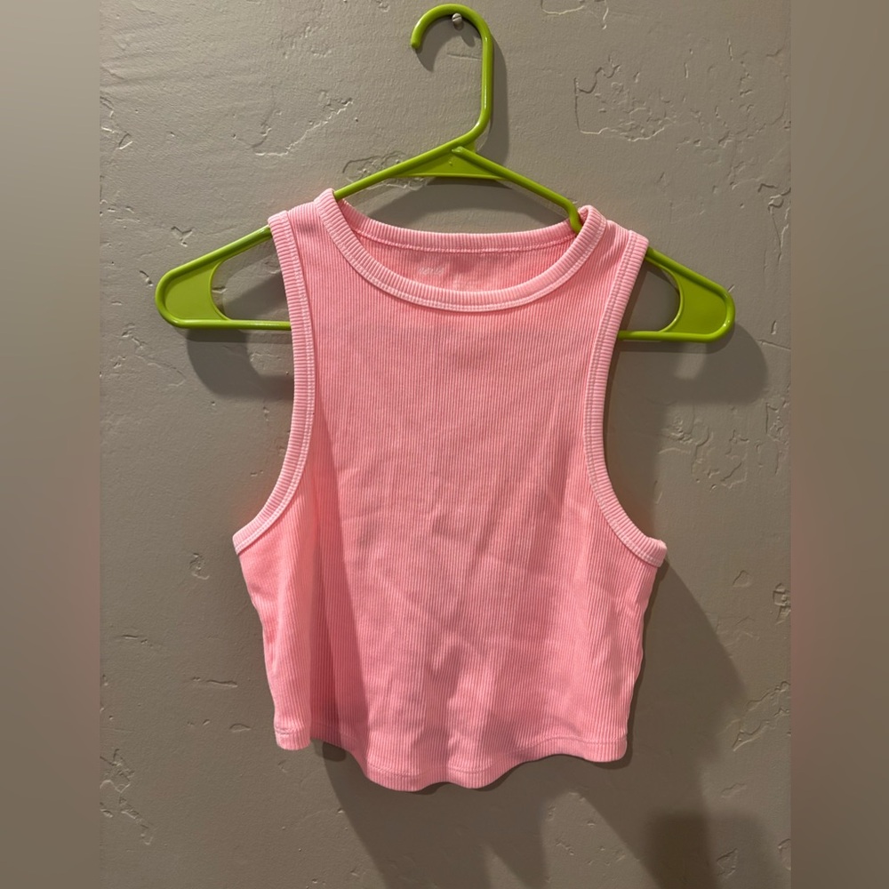 Peachy pink ribbed Aerie cropped tank top
